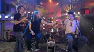 Avril Lavigne - Nobodys Home Viva Interaktiv 2004 better quality video link on the description