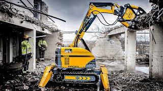 Construction workers cant believe this machine. Incredible modern construction technology.