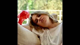Emma Péters - Gisèle feat. Juicy Cola
