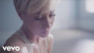 Kellie Pickler - Someone Somewhere Tonight Official Video
