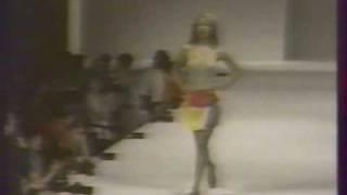 Ferre fashion  designer  94 models  versace  armani  catwalk