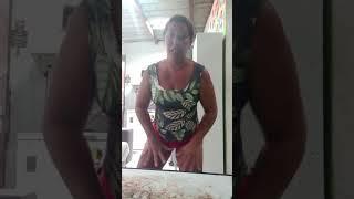 #YouTube  maluquinha dinha. limpado  a casa   e dançado kk