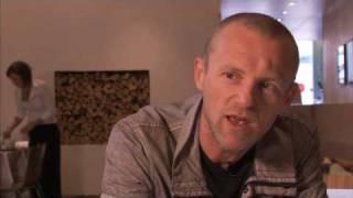 Jo Nesbø - THE BAT Harry Hole #1