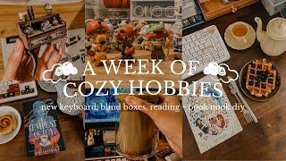 a week of cozy hobbies ️ reading blind boxes new keyboard and a book nook diy 