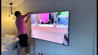 2024 Samsung 77 S95D unboxing and wall mounting