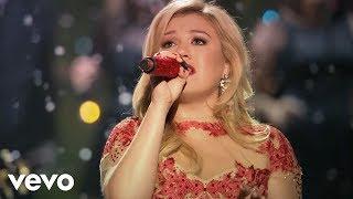 Kelly Clarkson - Underneath the Tree Official Video