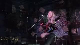 Edie Bens  The Folklore Rooms Brighton  130522