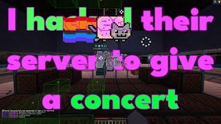 I HACKED their MineCraft-Server to give a CONCERT