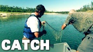 Hunting and Tagging an Alligator Gar  River Monsters