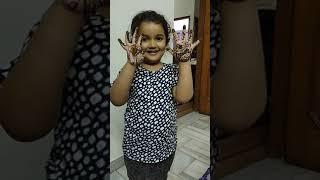My daughter applied mehandi on her hands  23.10.21 9-05 PM