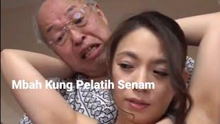 Mbah Kung Sebagai Pelatih Senam Gadis Cantik