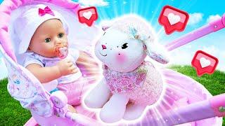 Кукла БЕБИ БОН — Беби Анабель и овечка вместе купаются и кушают Видео для девочек с Baby Born