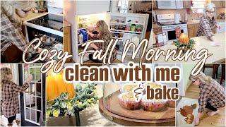 NEW * FALL MORNING CLEAN WITH ME  COZY MORNING ROUTINE  RELAXING CLEAN & BAKE   ROBIN LANE LOWE