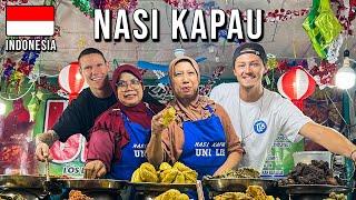 Foreigners Try NASI KAPAU In Bukittinggi Indonesia Episode 28