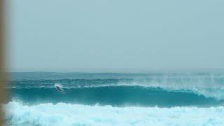 Set Builds at Kirra Surfers Scramble to get in Position - December 2022