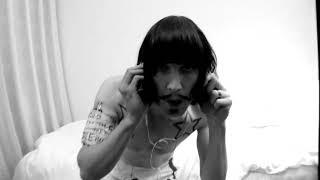 Foxy Shazam - Headphones Skit