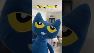 PETE THE CAT is Going to Teach You About the Muffin Man #nurseryrhymes #funforkids #youtubeshorts