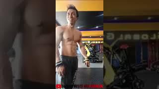 Hot Muscle Man Gym Sweaty Flexing Show Off  Ganteng Kekar Berotot Sixpack Gym Keringetan