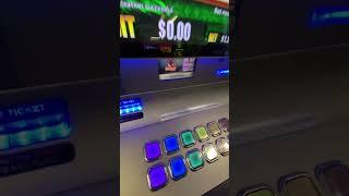 What happens if there is a malfunction on the slot machine? #shorts #slots #malfunction