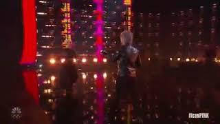 Pink wins the Icon Awards at the BBMAs 2021