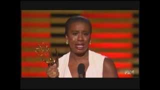 Uzo Aduba wins Emmy Award for Orange Is the New Black 2014