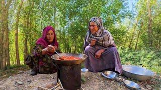 A Day with Afghan Grandma Village Life and Traditional Cooking