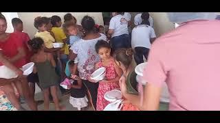 Dona Zenilda realiza almoço para crianças carentes do bairro Nova Esperança e bairro Novo Horizonte