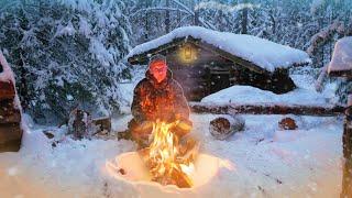 A man built an incredible dugout for living in a wild forest in the north. Winter has come