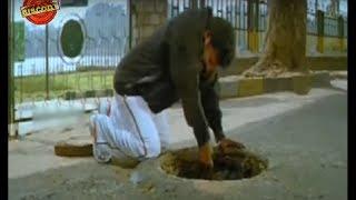 WATCH How Saikumar SAVES Man Fallen In MANHOLE  NEW HD KANNADA MOVIE