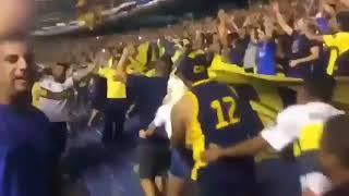 Insane atmosphere in La Bombonera