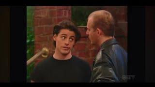 Friends - Joey beats up thugs in a bar