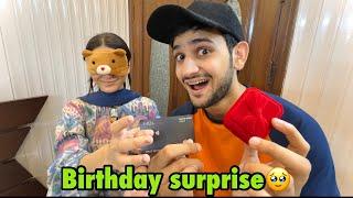 Fullday wife ko bank card dediya  or gold ring ke sath surprise diya  birthday special