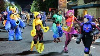 Most Disney Characters EVER in a Parade at the FanDaze inaugural Party at Disneyland Paris 