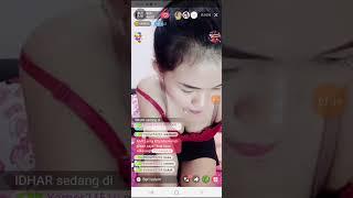 YOME LIVE HOT DI GOYANG H0T GINI BISA JADI BAHAN SEBELUM TIDUR