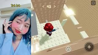 Vừa chơi roblox vừa kể chuyệnbymecre￼@yanpink98  mô tả 