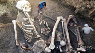 20 Shocking Discoveries of Giants You Wont Believe Exist