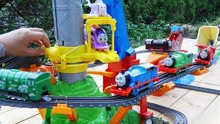 Thomas the Tank Engine  Trackmaster Sky High Bridge Jump Course