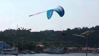 Paramotor layang meriahkan Sabang Marine Festival