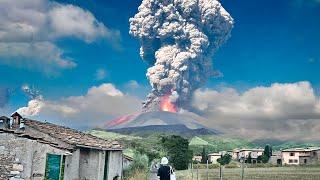 Mass Evacuation in Italy Stromboli volcano eruption in Sicily ash and lava everywhere