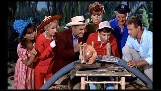 The Professor Builds a Telephone to Call for Help - Gilligans Island - 1966