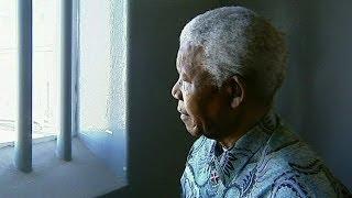 MANDELA BACK IN HIS ROBBEN ISLAND CELL - BBC NEWS