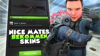 Freundliche Spieler mit Skins beschenken