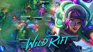 WILD RIFT CHROMACRASH SAMIRA SKIN GAMEPLAY  THE BEST SKIN FOR SAMIRA? BUILD AND RUNES