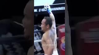 Referee Saves Thai Kickboxer with Spectacular Catch