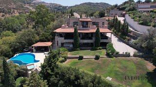 Yalikavak Mansion in Bodrum with Sea View and large Plot