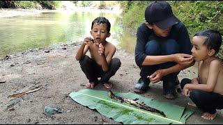 Baru Kali Ini Ngerasain Sidat Bakar. Ternyata rasanya