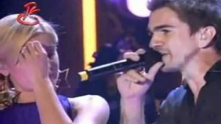 Juanes y Nelly Furtado - Te busque y Fotografia