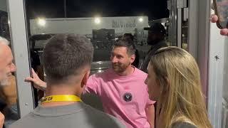 MESSI & Inter Miami Lionel Messi comes UP CLOSE to chat with Argentine media after win vs Nashville