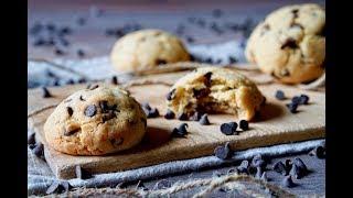 Biscotti Morbidi con Gocce di Cioccolato