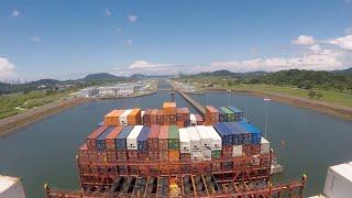 Slow TV I container ship passing through Panama Canal lock